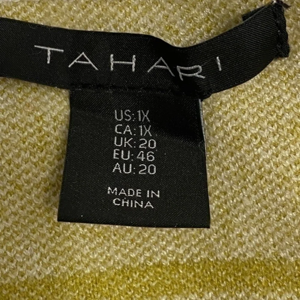 Tahari knit checker